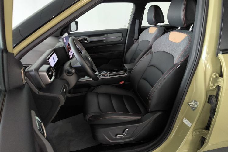 Used Geely Auto Cowboy 2025 1.5TD Fun-Offroad Version
