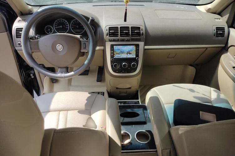 Used Buick GL8 2014 2.4L Classic Edition