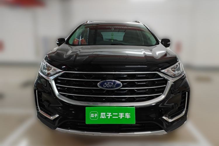 Used Ford Edge 2022 PLUS EcoBoost 245 Four-Wheel Drive Platinum Edition 7-Seater Front