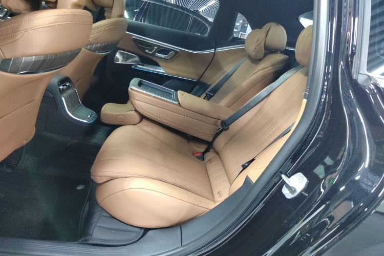 Used Mercedes-Benz E-Class 2025 Facelift E 300 L Luxury Edition