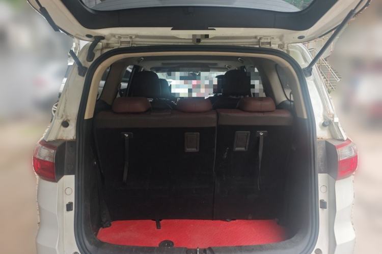 Used CHANGAN Lingxuan 2017 1.6L Manual Elite Model
