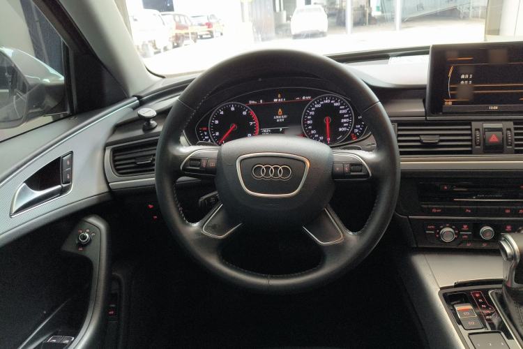 Used Audi A6L 2015 TFSI Millionth Anniversary Intelligent Model Steering Wheel