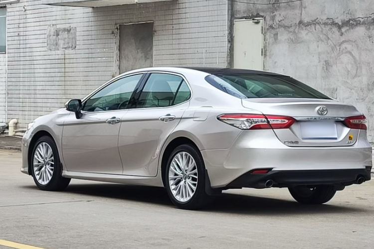 Used Toyota Camry 2019 2.5G Luxury Edition China VI Standard
