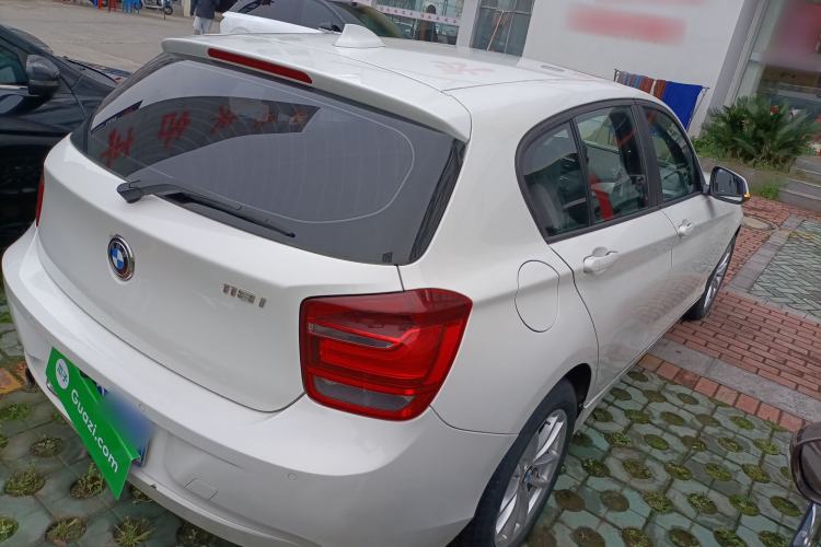 Used BMW 1 Series 2013 Facelifted 118i Leading Edition Rear Right 45 Deg