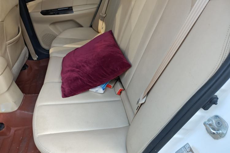 Used Changan Eado 2015 1.6L Manual Luxury Model China V Standard