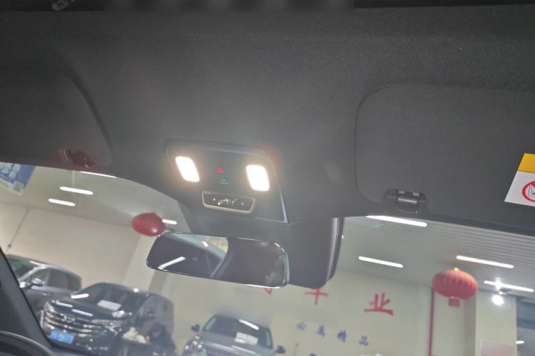 Used ONVO L60 2024 60 kWh Rear-Drive Version