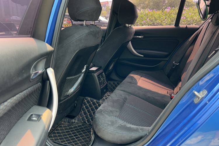 Used BMW 1 Series 2018 120i M Sport Package Interior 2