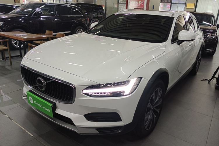 Used Volvo V90 2023 Cross Country B5 AWD Smart Range Edition Guazi used car, China used car export, Used car for sale, Used cars, Cheapest cars for sale