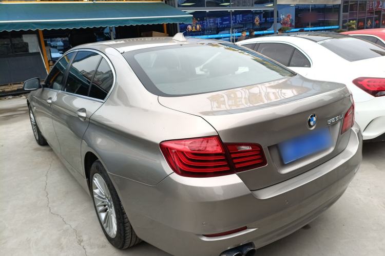 Used BMW 5 Series 2014 525Li Leading Model
