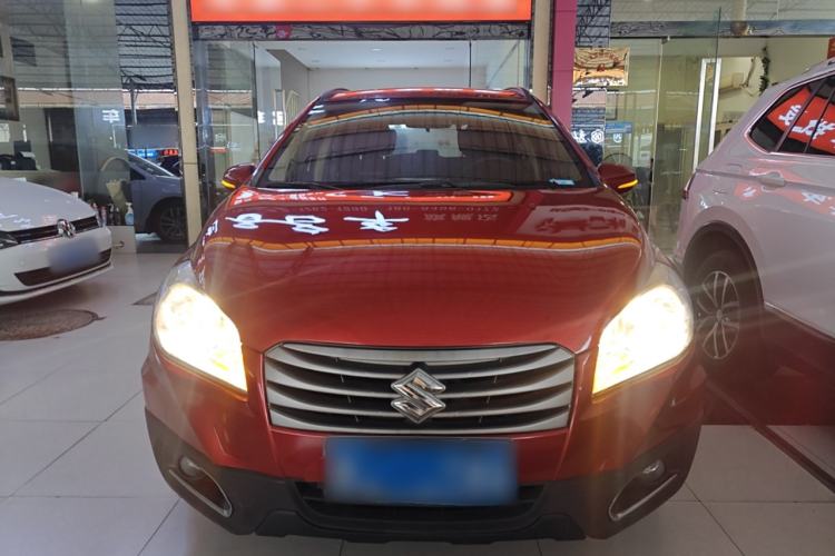 Used Suzuki S-Cross 2014 1.6L CVT Two-Wheel Drive Entry Model
