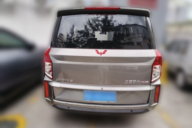 Used Wuling Hongguang PLUS 2019 1.5T Manual Comfort Version 7 Seats