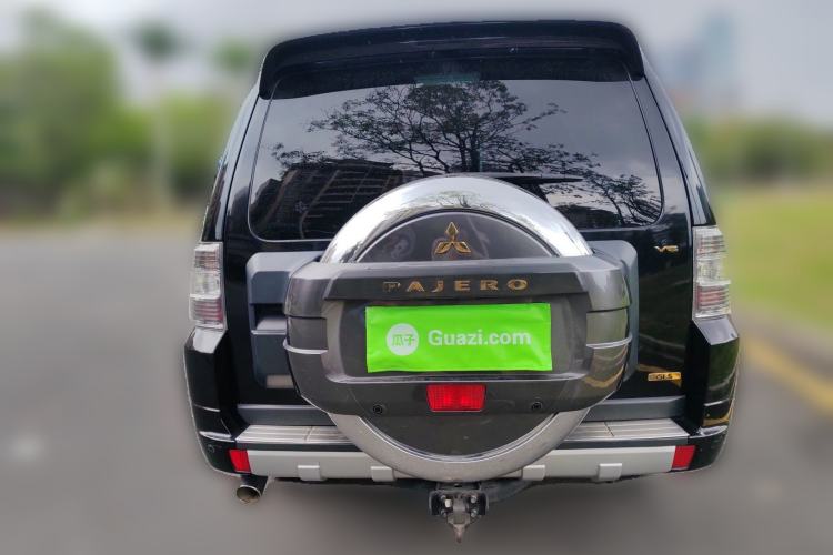 Used Mitsubishi Pajero 2016 3.0L Automatic Prestige Version China V Standard
