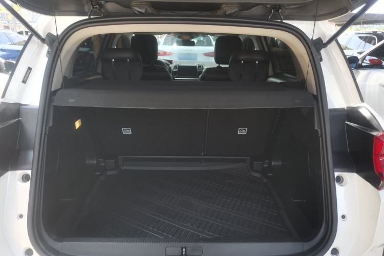 Used Citroen C5 AIRCROSS 2017 350THP Fashion Edition Trunk