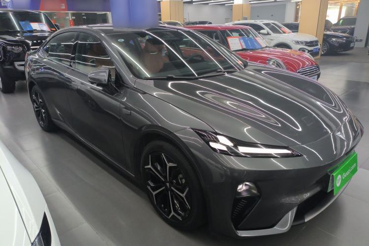 Used Deepal L07 2024 230Max Range-Extended Version
