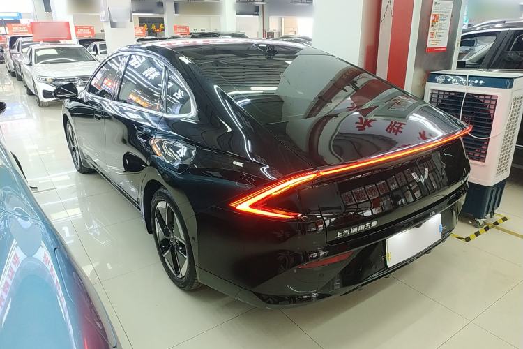 Used Wuling Xingguang 2025 610 km Smart Flagship Version Exterior 2