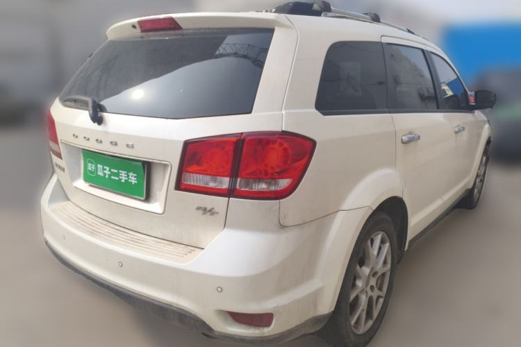 Used Dodge Journey 2013 2.4L Two-Wheel Drive Luxury Version