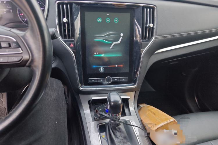 Used Roewe RX5 2019 20T Two-Wheel Drive Automatic 4G Connected Platinum Edition