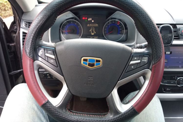 Used Geely Auto Emgrand 2015 Sedan 1.3T Manual Upward Edition
