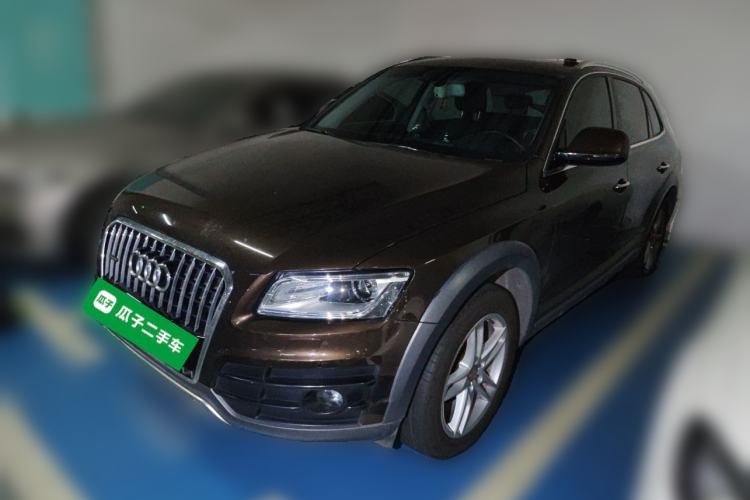 Used Audi Q5 2018 Collector's Edition 40 TFSI Technology Model