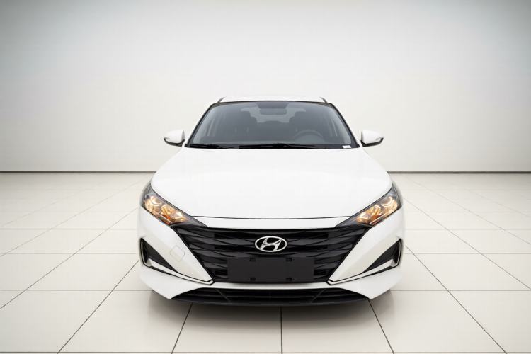 Used Hyundai Verna (new generation) 2020 1.4L CVT GLS Cool Edition Front