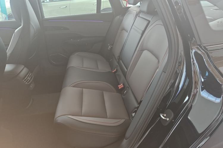 Used Hongqi EH7 2025 600 Smart Selection Edition
