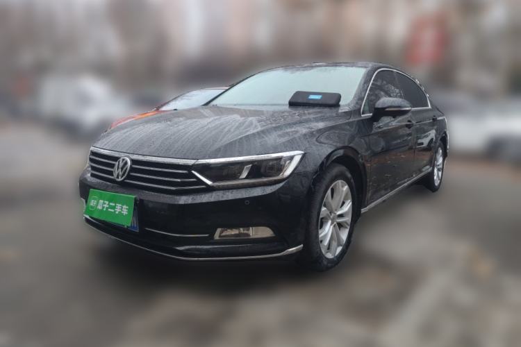 Used Volkswagen Magotan 2018 330TSI DSG Luxury Model
