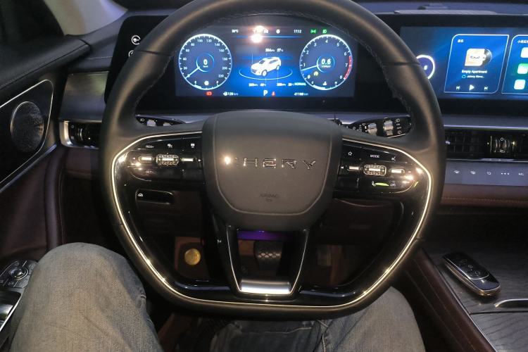 Used Chery Tiggo 8 PRO 2022 390T Two-Wheel Drive Vast Edition 5 Seats Steering Wheel