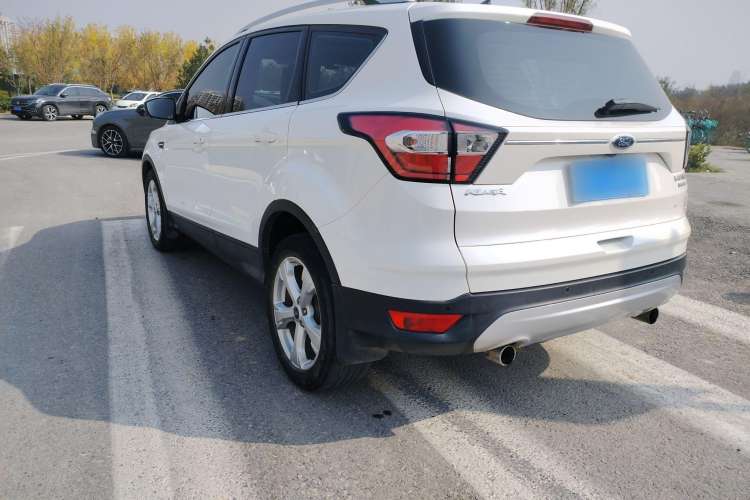 Used Ford Kuga 2017 EcoBoost 180 Two-Wheel-Drive Tiger Leap Model