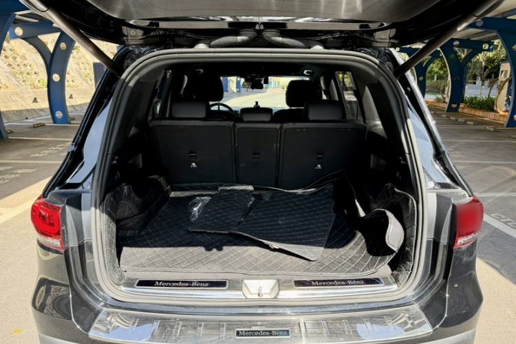 Used Mercedes-Benz EQB 2023 EQB 260 Trunk