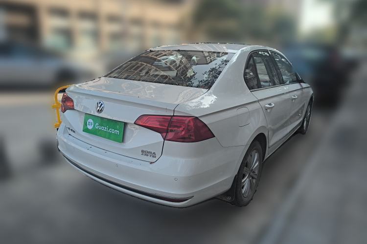 Used Volkswagen Bora 2016 1.6L Manual Comfort Model
