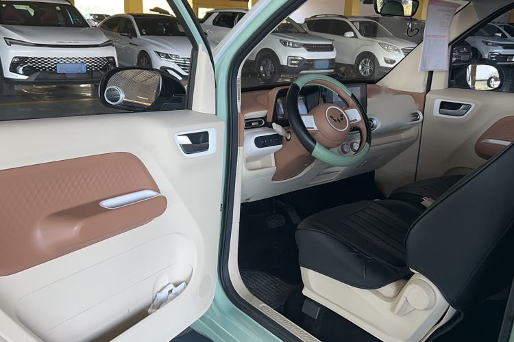 Used Wuling Hongguang MINIEV 2024 3rd Generation 215km Advanced Version