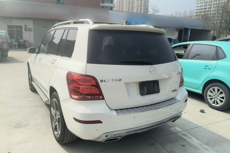 Used Mercedes-Benz GLK-Class 2013 Facelift GLK 300 4MATIC Luxury Edition Exterior 2