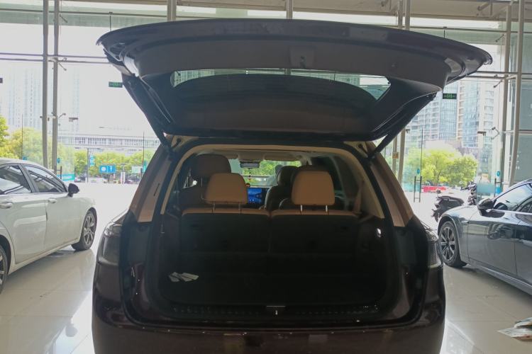 Used Hima AITO M9 2025 Extended-Range Ultra Version 52 kWh 6-Seater Trunk