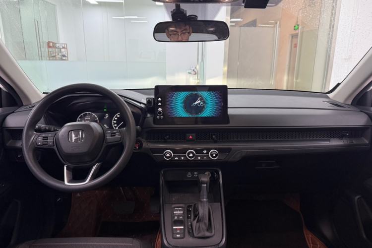 Used Honda CR-V 2023 240TURBO Two-Wheel Drive Active Version 5 Seats Interior 8