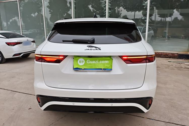 Used Jaguar F-PACE 2024 P250 R-Dynamic SE
