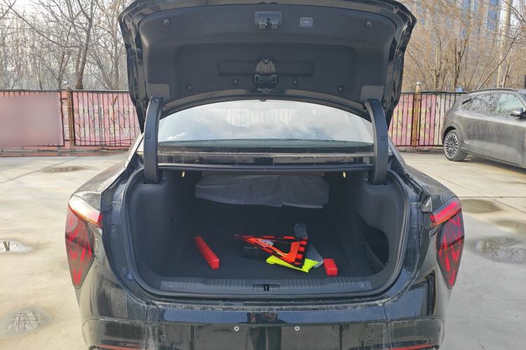 Used Hongqi EH7 2025 600 Smart Selection Edition