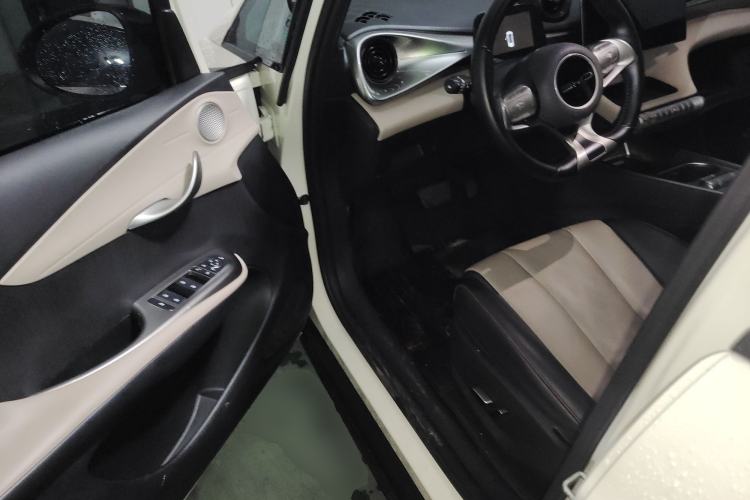 Used BYD Dolphin 2023 420 km Fashion Edition
