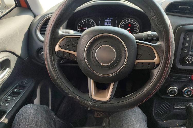 Used Jeep Renegade 2017 180T Automatic High-Energy Version