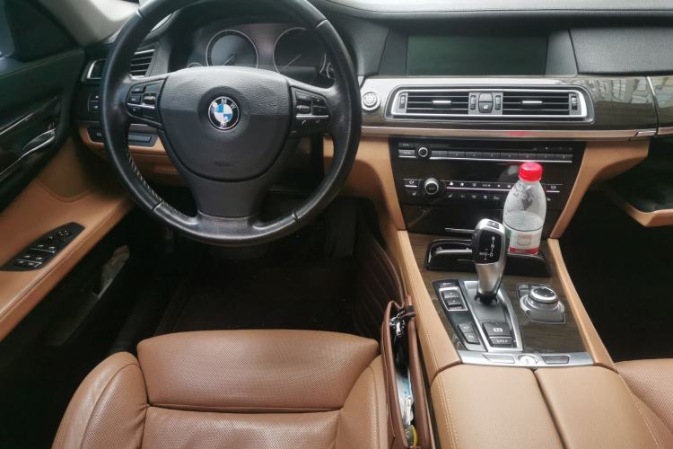 Used BMW 7 Series 2009 740Li Luxury Model