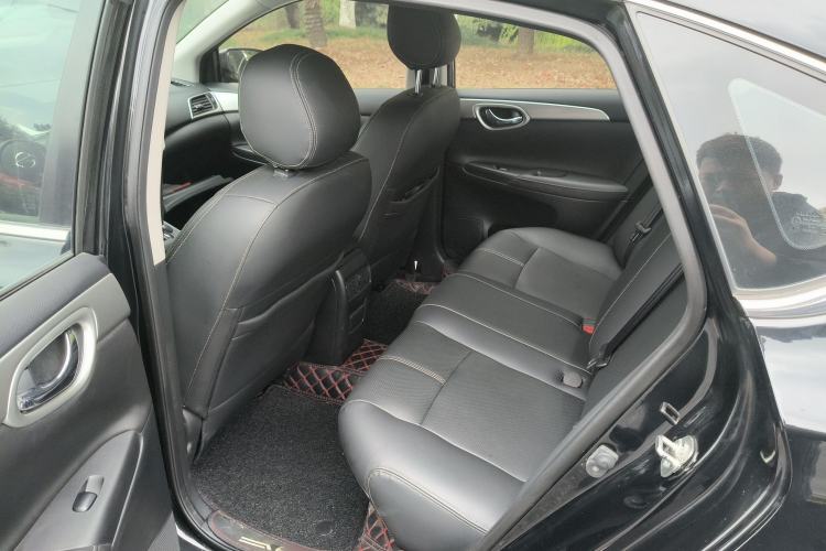 Used Nissan Sylphy 2022 Classic 1.6XE CVT Comfort Edition Interior 2