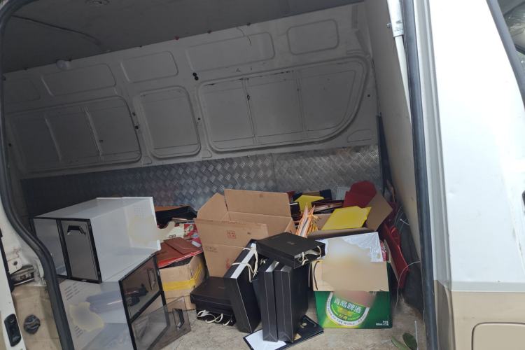 Used Foton Scenic G9 2020 2.8T Diesel Commercial Version Long Wheelbase High Roof 2-Seater Van 4J28TC3