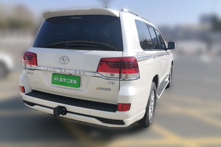Used Toyota Land Cruiser 