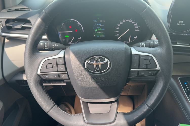 Used Toyota Granvia 2024 2.5L Hybrid Prestige PLUS Edition Steering Wheel
