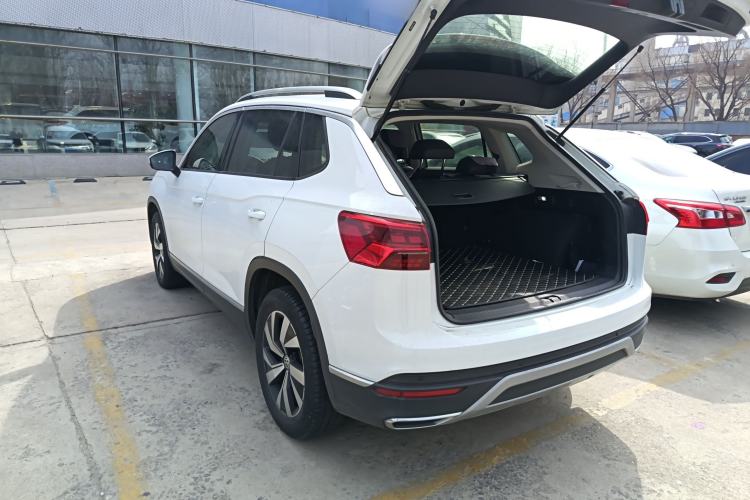 Used Volkswagen Tayron 2019 330TSI Two-Wheel-Drive Luxury Plus China VI Standard
