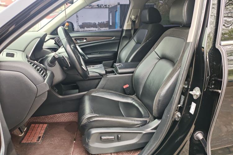 Used Honda Avancier 2017 240TURBO Two-Wheel Drive Luxury Edition Left Front Seat