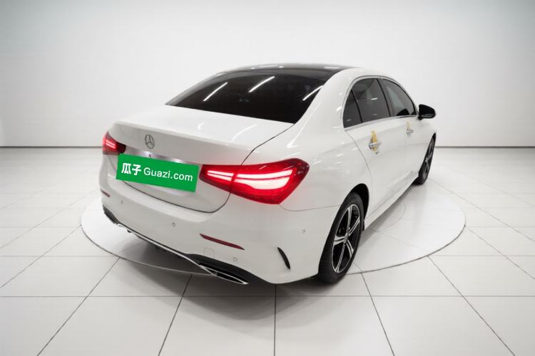 Used Mercedes-Benz A-Class 2025 A 200 L Fashion Model Rear Right 45 Deg