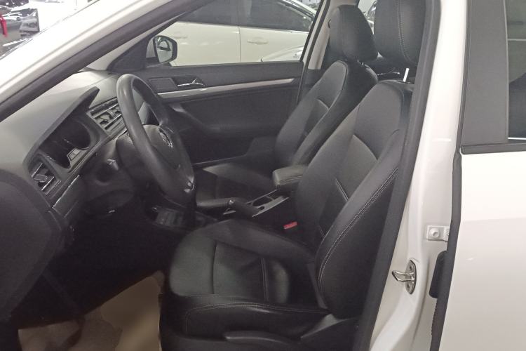 Used Volkswagen Lavida 2019 Lavida Start 1.5L Manual Fashion Edition China VI Standard