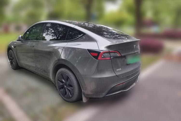 Used Tesla Model Y 2024 Rear-Wheel-Drive Version Rear Left 45 Deg