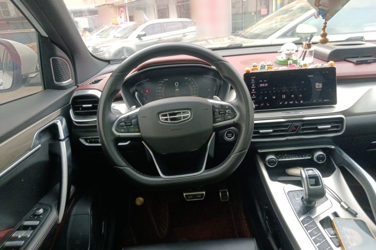 Used Geely Auto Coolray 2019 Sport Version 260T DCT Explorer China VI Standard Steering Wheel