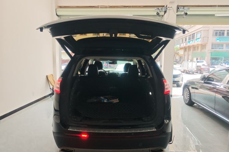 Used Ford Edge 2018 EcoBoost 245 Two-Wheel-Drive Titanium 7-Seater China V Standard
